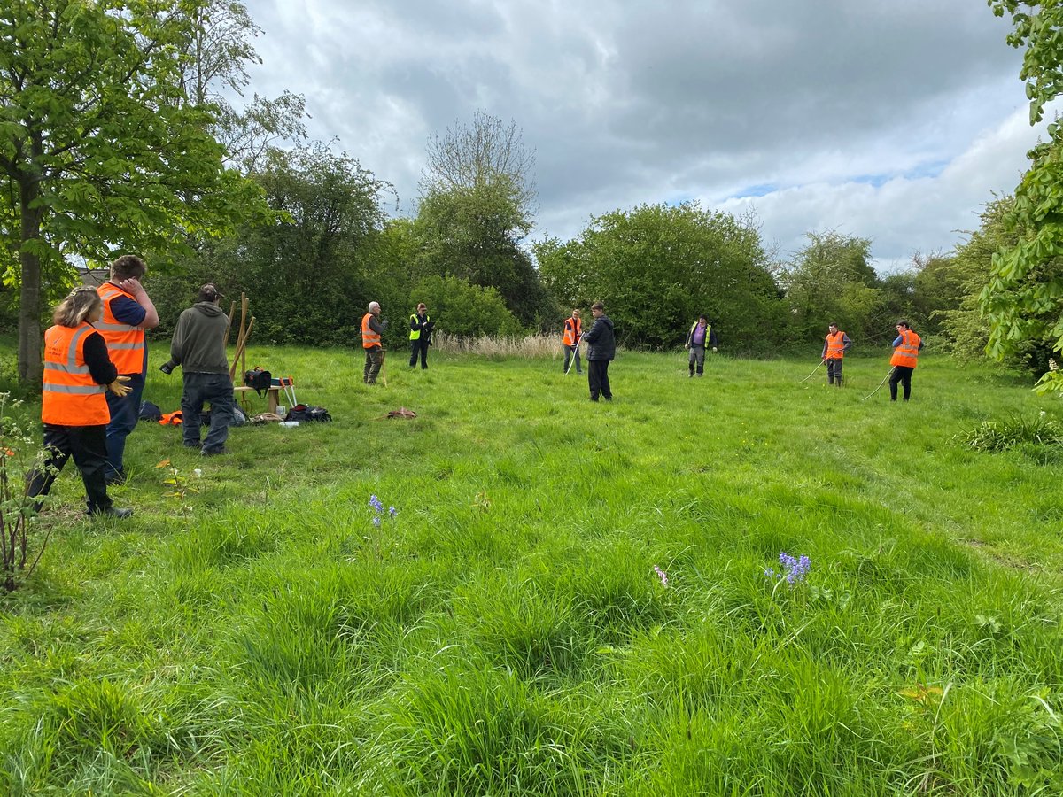 Volunteers provide valuable hands-on experience to 'Pathways to Land-Based Studies' students. With guidance from the voluntary wardens, students have done a whole host of work from planting hedges to scything (aka. a more wildlife-friendly method of grass cutting)! #GreenSkills