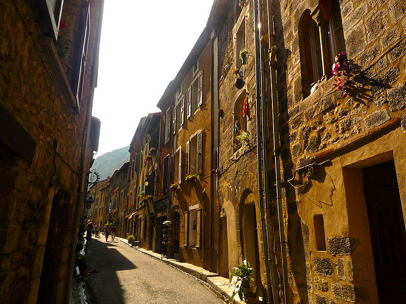 Maison dite de l'Infante à #VillefranchedeConflent (#PyrénéesOrientales) Cette maison est dénommée de l'Infante, depuis la publication du roman L'Infante de Louis Bertrand. L'édifice s'élève de quatre niveaux, ... Suite 👉 monumentum.fr/monument-histo… #Patrimoine #MonumentHistorique