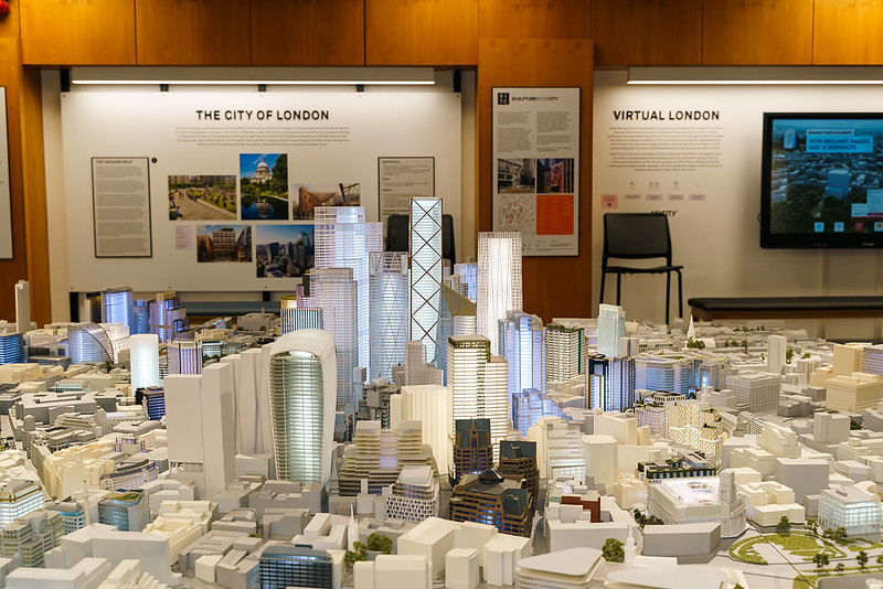 📣 - The London Model talk. Join us for a FREE lunchtime talk every Friday at The London Centre at 12:30 to learn about London’s historical and physical development. 🙌 Discover more! nla.london/events/the-lon…