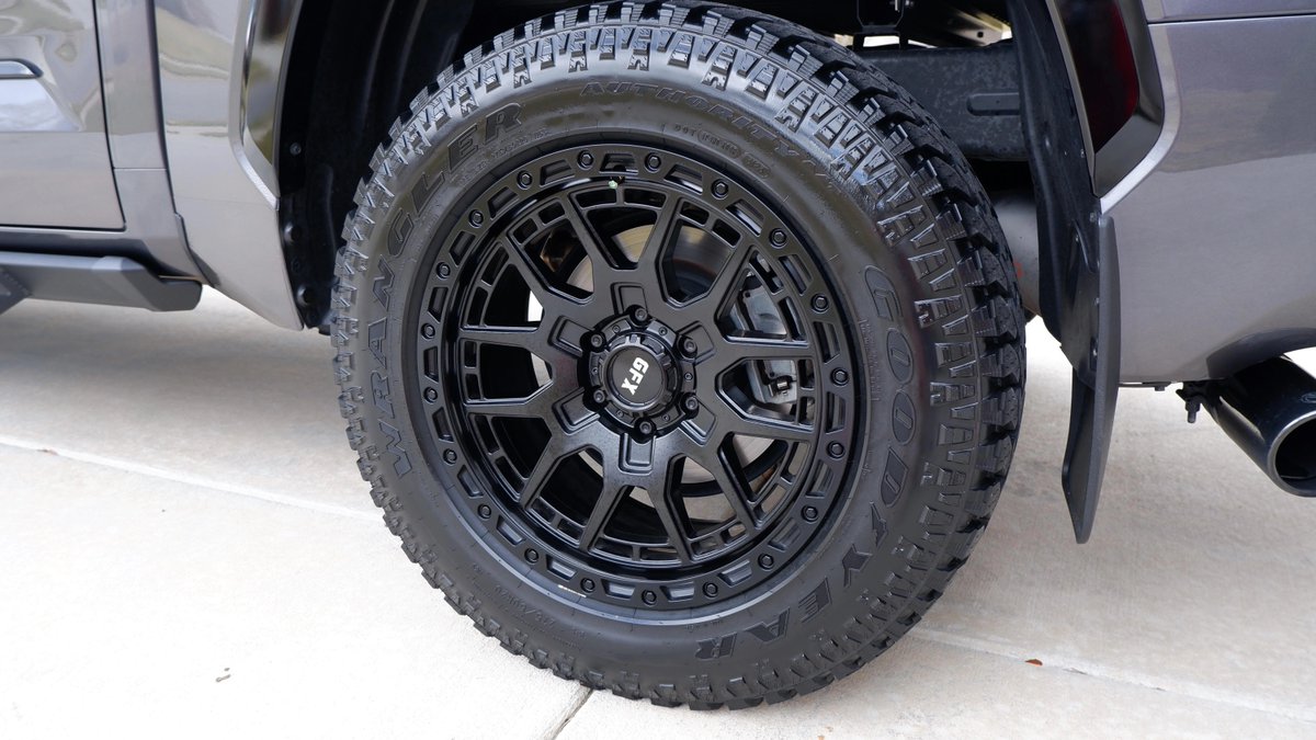 Upgrade your Tundra's style with the TR25 wheels! 

Sizes: 17x9, 18x9, 20x9
Finish: Matte Black

#gfx #gfxwheels #voxx #voxxwheels #builtbyvoxx #wheel #wheels #truck #trucks #trucknation #truckstagram #tundra #toyotaTundra #toyotanation #toyotagram