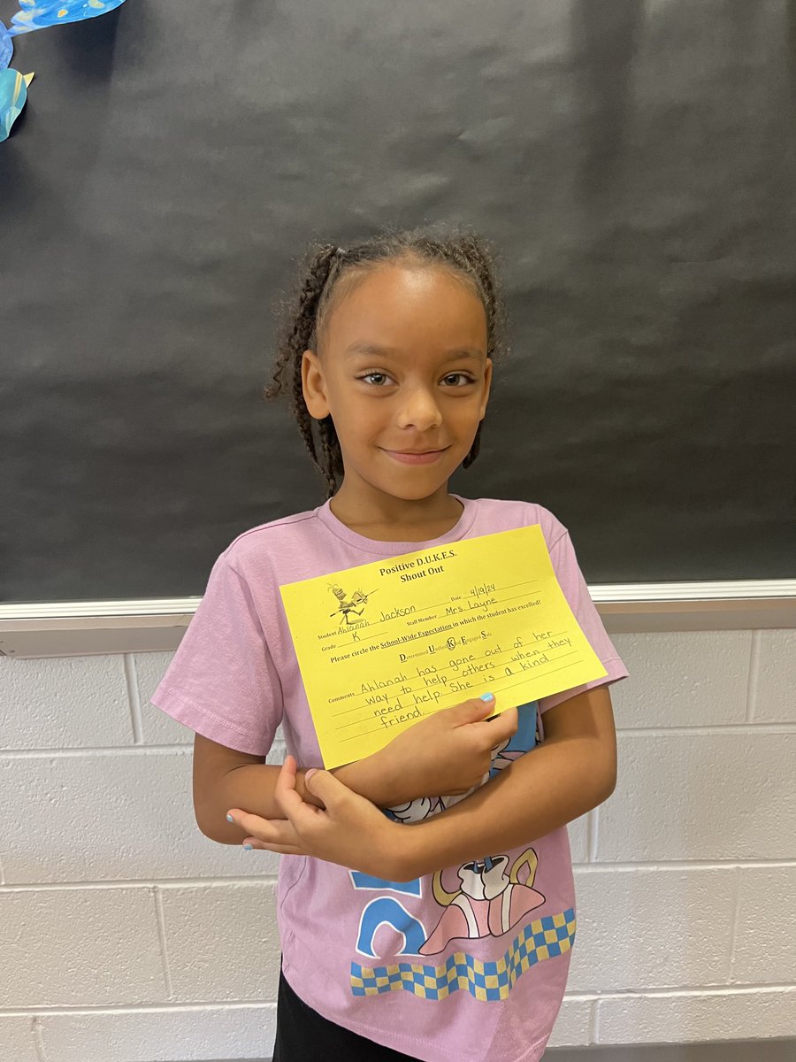 Ahlanah earned a Positive Duke Shoutout for being Kind. Her teacher says that she goes out of her way to check on her classmates and to be a helper! That’s Duke Pride! #GoodNewsCallOfTheDay #ccesdukes #WeAreCUCPS #25Positives ⁦@NAESP⁩