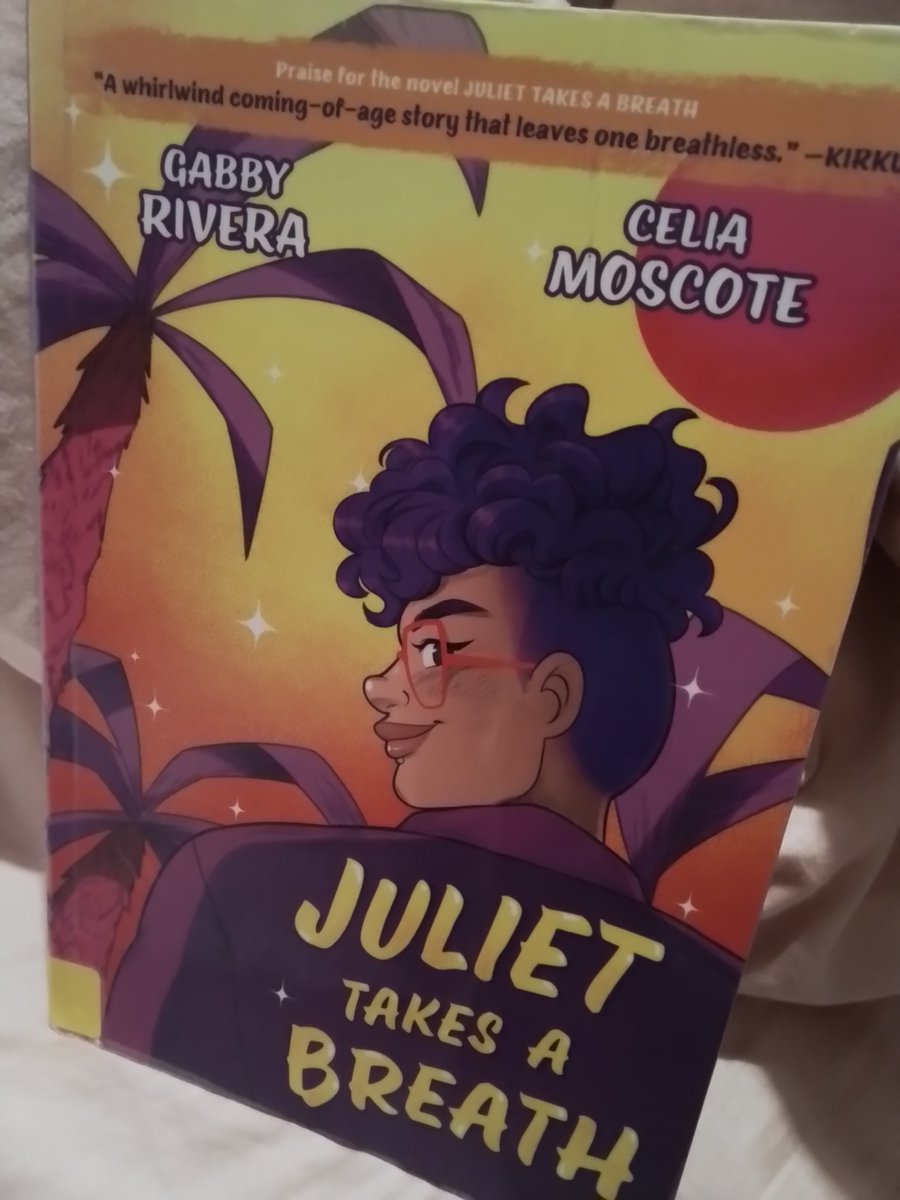 Feel-good lovely, late night reading. My library didn't have the novel so this is the graphic novel. It's beautifully illustrated and just so sweet 🏳️‍🌈
#QueerReads 
(Image: Juliet Takes a Breath by Gabby Rivera)