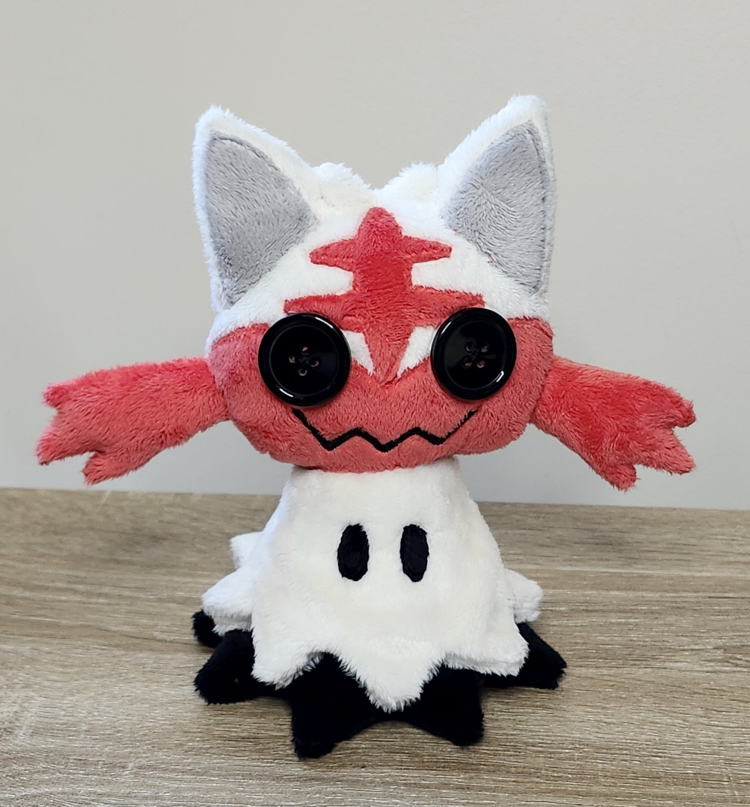 Hazel Oddities on X Plus more pics of the shiny litten. It s more of an off white since I used a dark brown for the normal color ver https t ZalZuYzSRq X
