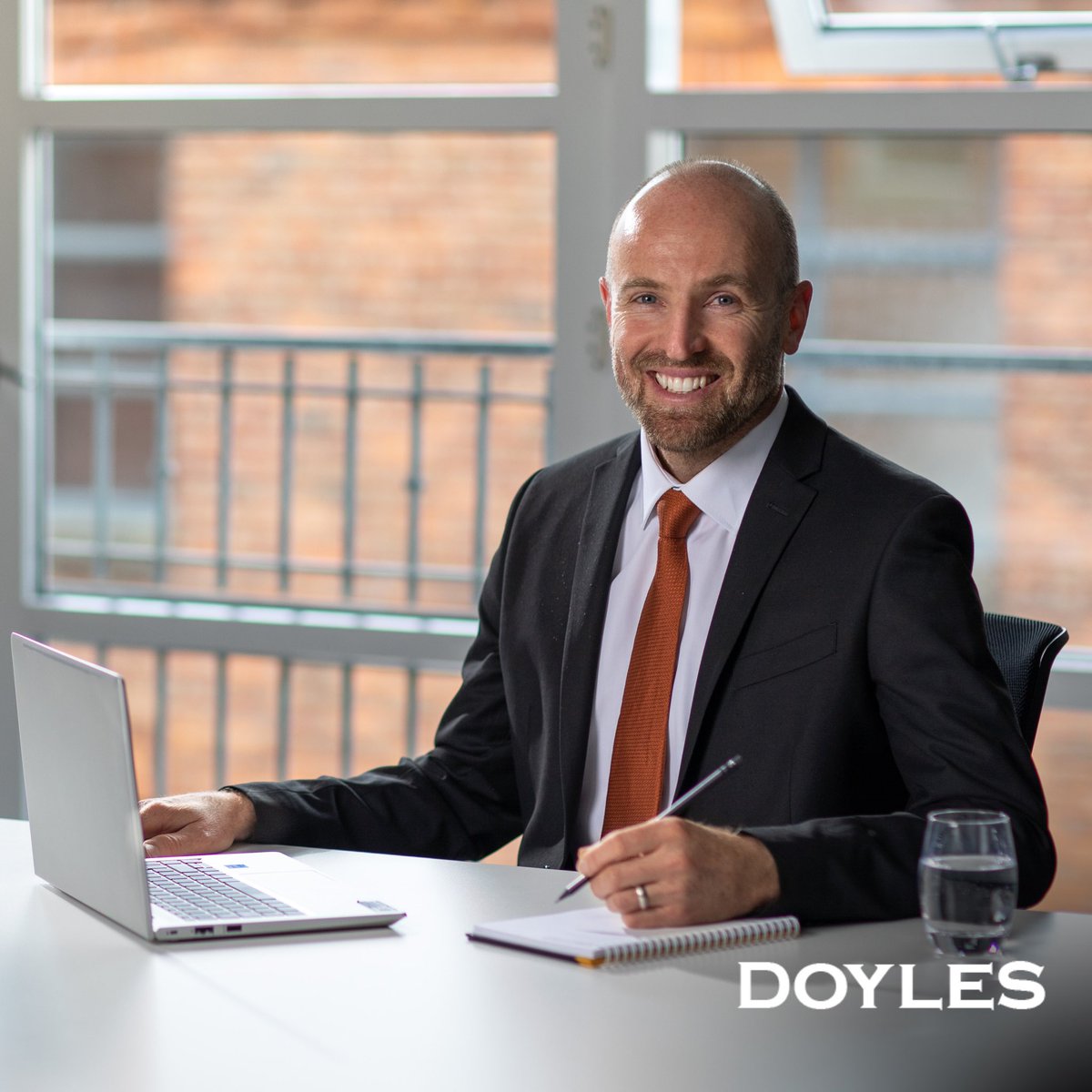 We’re delighted to announce that both Amanda McAlister and Jason Stanley have been recommended in the @DoylesGuide 2024 listing of Leading Manchester Family and Divorce Lawyers. Congratulations both - thoroughly deserved! #familylaw #divorcelaw #doylesguide #manchester