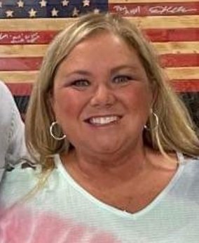 Today marks the end of an era as Ms. Childress retires after 29 yrs in education. Her dedication for teaching & leading has shaped countless lives. Cheers to you, Ms. Childress! Enjoy your well-deserved retirement! 🏖🐚🫡#ThankYouMsChildress #WeAreJCPS #RetirementGoals