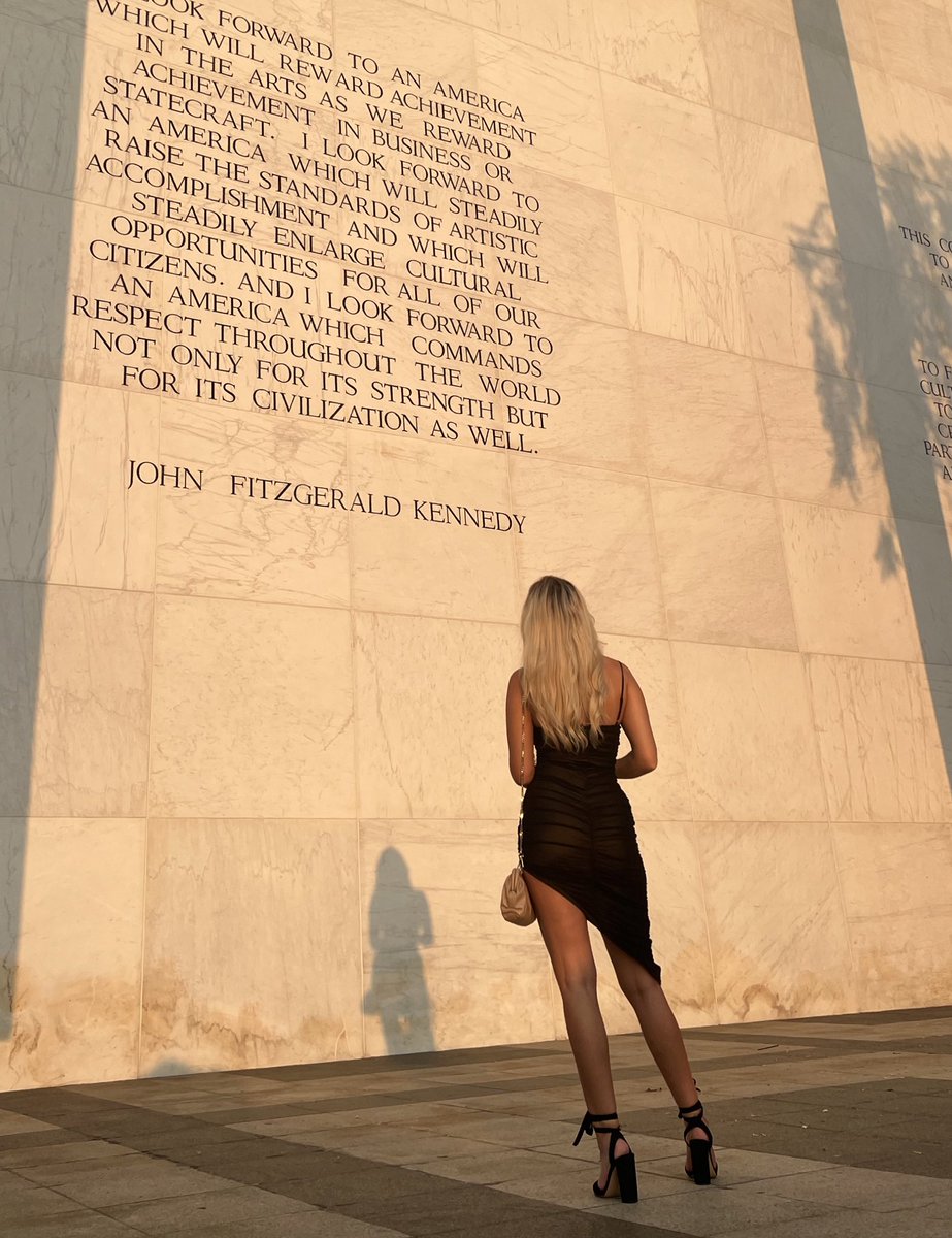 I walked away. Not from the democrats, or the republicans… but from politics. @NicoleShanahan brought me back. Let me explain. After majoring in government, working on the Hill for years as a legislative assistant, seeing my future clearly before me as a lawyer turned