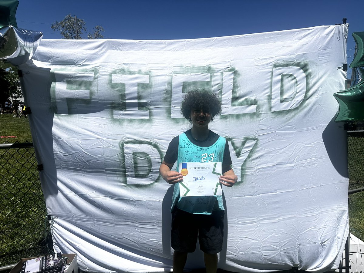 Field Day races were full of speed, but these two came out on top! 💨