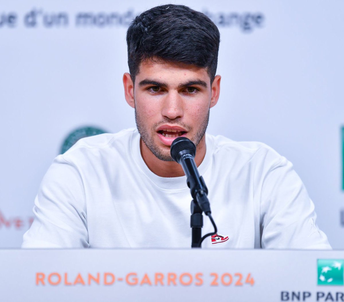 Carlos Alcaraz says he’s able to practice without pain, he doesn’t think he’ll need a lot of matches to reach his top level: “I'm feeling better. Every practice that I have done here, at home, it was pretty good. I'm feeling better and better. At least I can practice, hit balls