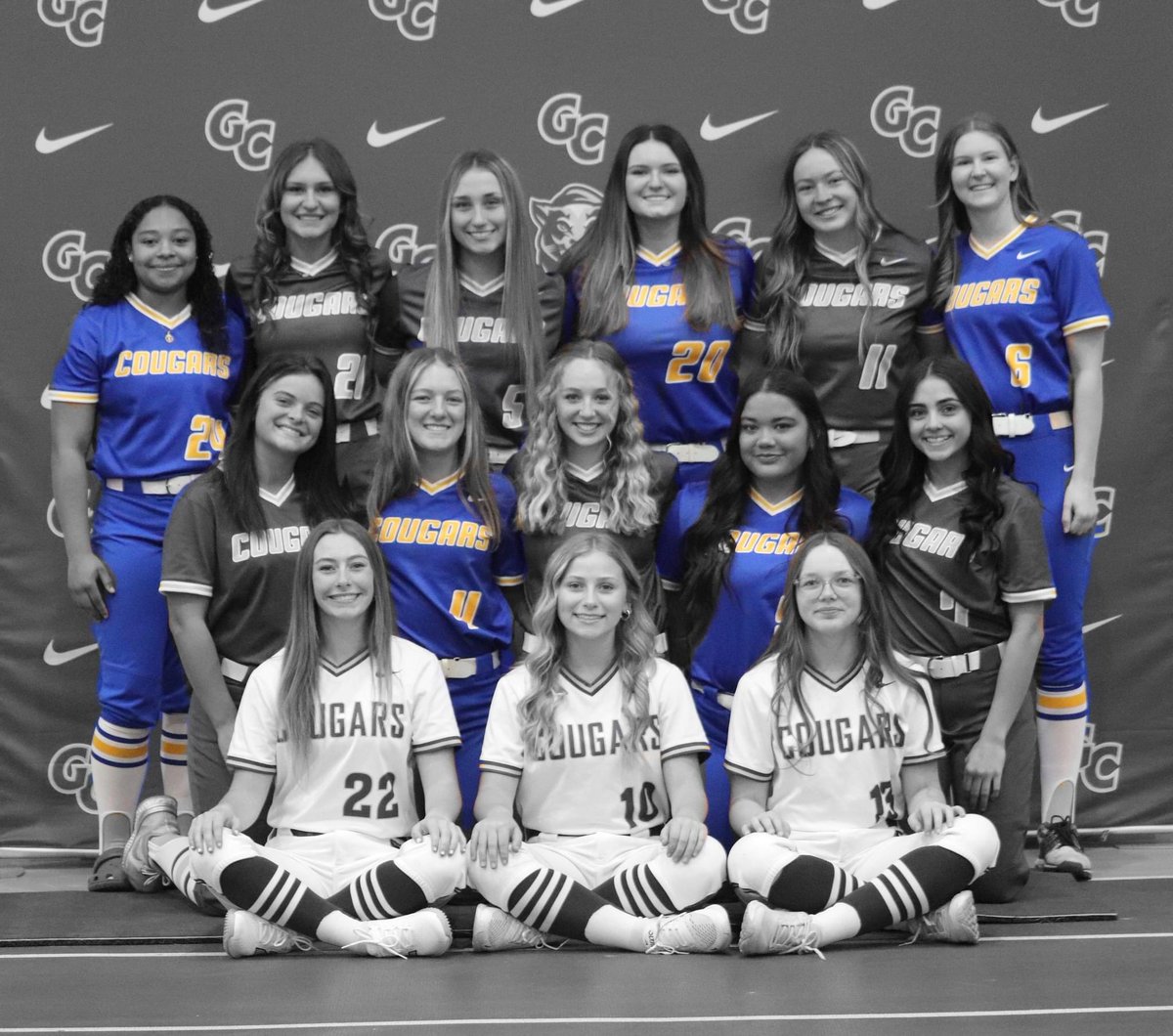 Thank you for a fun season Lady Cougars. Good luck with your teams this summer and we hope to see each one of you back next year! 
Thank you coaches for the time you dedicated to developing our players. Thank you parents and coaches for your support!
