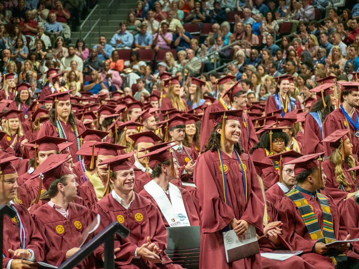 elonuniversity's tweet image. Graduation sure does look good on #Elon24. 😎  #ElonGrad