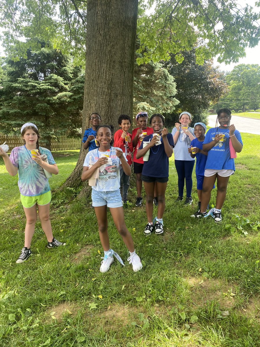 Thank you to our amazing PTA for bringing the Kona Ice Truck to field day for our students and staff! Today is a perfect day for a sweet treat! 🍧🍦♥️ <a href="/chrystielynn/">Chrys</a> <a href="/ChatsworthSch/">The Chatsworth School</a>