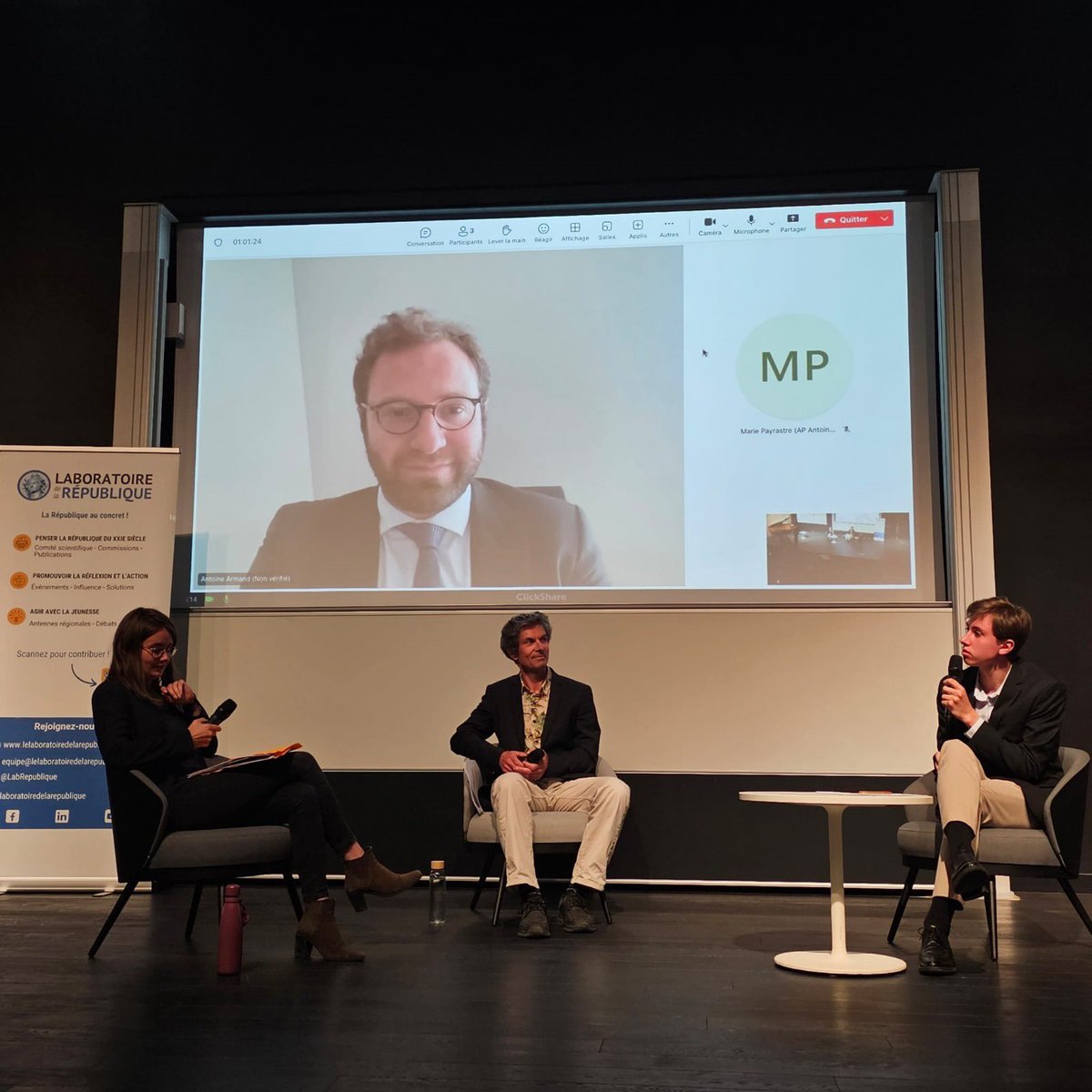 Pour explorer les synergies entre agriculture durable et énergies renouvelables, @antoine_armand, Benoît Gabrielle et Clémence Daudé se sont réunis hier soir à l’antenne de Saclay du @LabRepublique pour mettre en lumière les meilleures pratiques en matière d’#agroécologie.