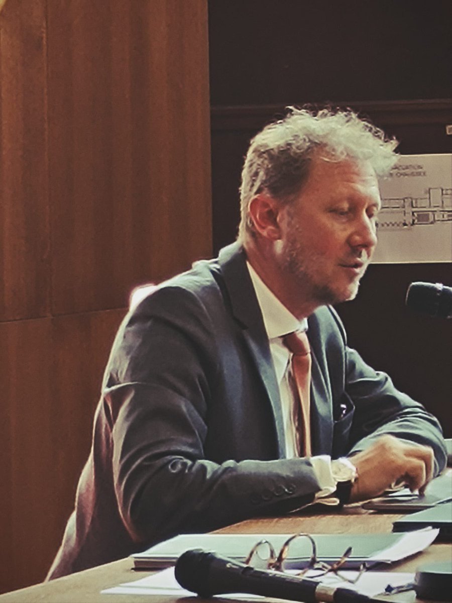 <a href="/Dr_penal/">Droit pénal</a> <a href="/FdspAmu/">FDSP AMU</a> <a href="/BonfilsPhilippe/">Philippe Bonfils</a> <a href="/LexisNexisFr/">LexisNexis France</a> <a href="/ldpsc_aix/">LDPSC (EA 4690)</a> <a href="/UCAuvergne/">UCA</a> On termine par les propos conclusifs du professeur <a href="/BonfilsPhilippe/">Philippe Bonfils</a>