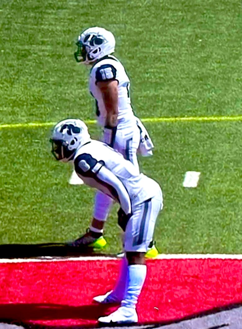 O_Ozuna11's tweet photo. #AGTG blessings keep rolling in day by day, I would love to announce I have been reoffered by @CSCwildcatsFB a huge shoutout @CoachCutshaw for believing in me and giving me another chance to continue living my dream 🖤
Pops da ride ain’t ova yet, we still reaching fo da 🔝 ✝️ https://t.co/fMsSkOfMOY