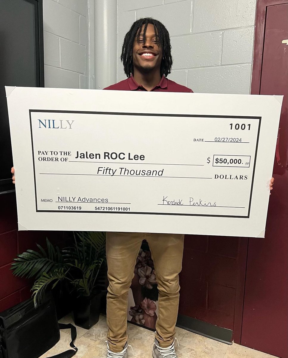 NILLY (@nillyus) on Twitter photo Another huge shoutout to elite ⭐️⭐️⭐️ shooting guard from West Oaks Academy, <a href="/theroclee/">Jalen “Roc” Lee ✪</a>. It won'y be easy to stop this 6'7 monster. <a href="/LIUBasketball/">LIU Men’s Basketball</a> got an absolute stud in this one!
#NillyStudentAthlete #NILLY Another huge shoutout to elite ⭐️⭐️⭐️ shooting guard from West Oaks Academy, <a href="/theroclee/">Jalen “Roc” Lee ✪</a>. It won'y be easy to stop this 6'7 monster. <a href="/LIUBasketball/">LIU Men’s Basketball</a> got an absolute stud in this one!
#NillyStudentAthlete #NILLY