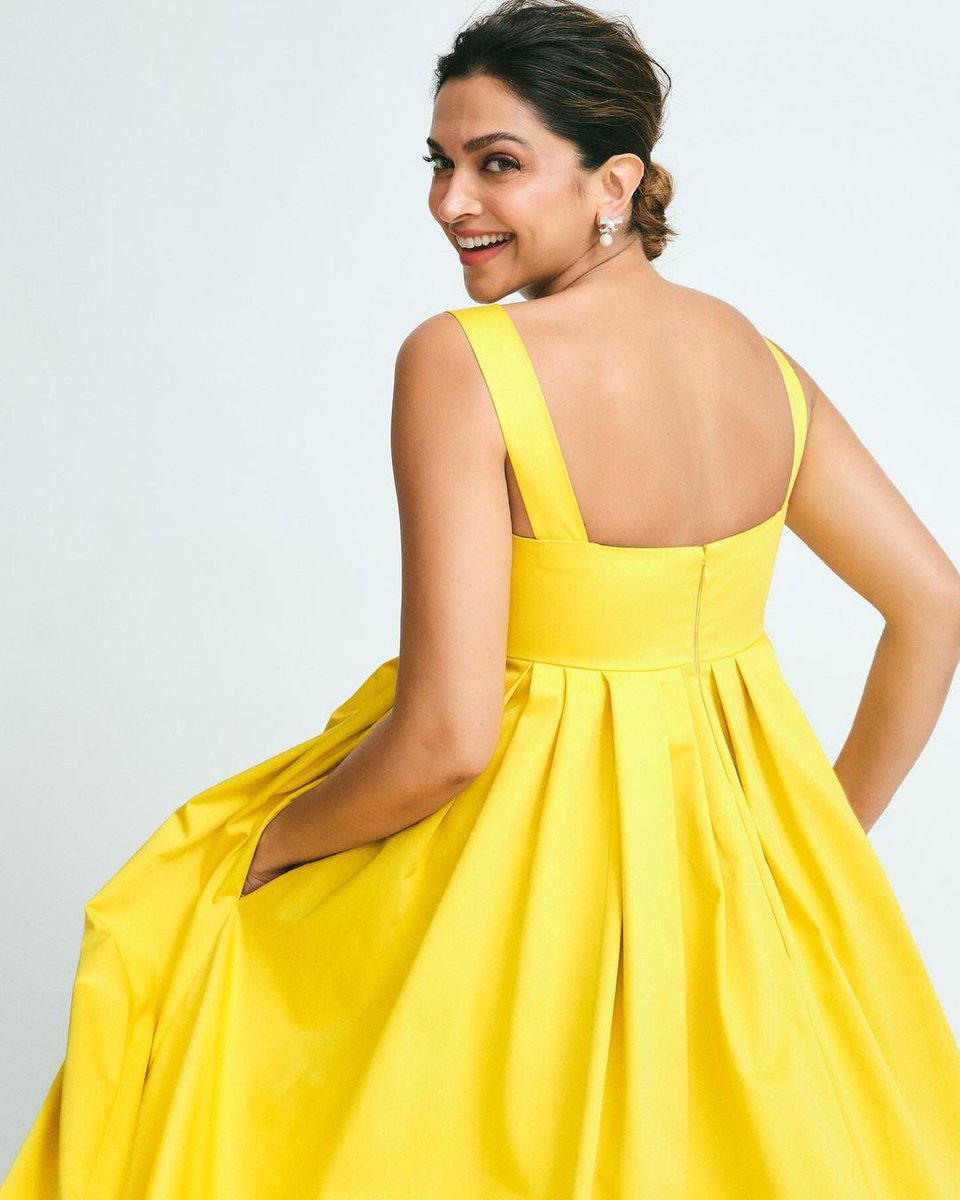 Latest Click Of Actress Deepikapadukone ❤️ #deepikapadukone #beziquestreams #tamilcinema #tamilmovie #kollywood #kollywoodcinema