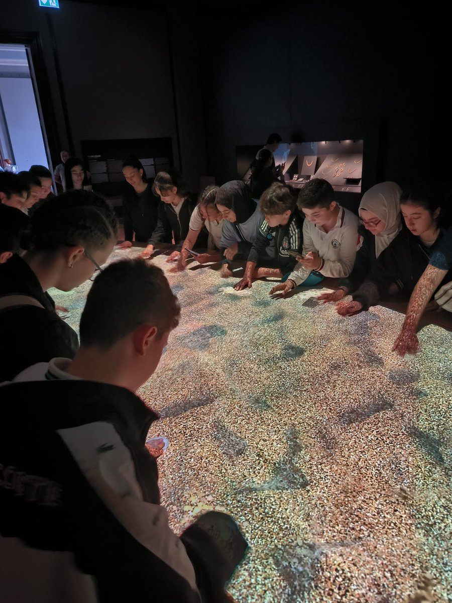 Bu sene okulumuzda 7.ve 8.sınıf öğrencilerine yönelik "öğrenci koçluğu" sisteminde yer alan öğrenciler ile İstanbul Arkeoloji Müzesini gezdik.Okul müdürümüze ve öğrenci koçluğu uygulamasında yer alan öğretmenlerimize teşekkür ederiz.
<a href="/TC_Bagcilar/">Bağcılar Kaymakamlığı</a> 
<a href="/BagcilarMem/">Bağcılar İlçe Milli Eğitim Müdürlüğü</a>