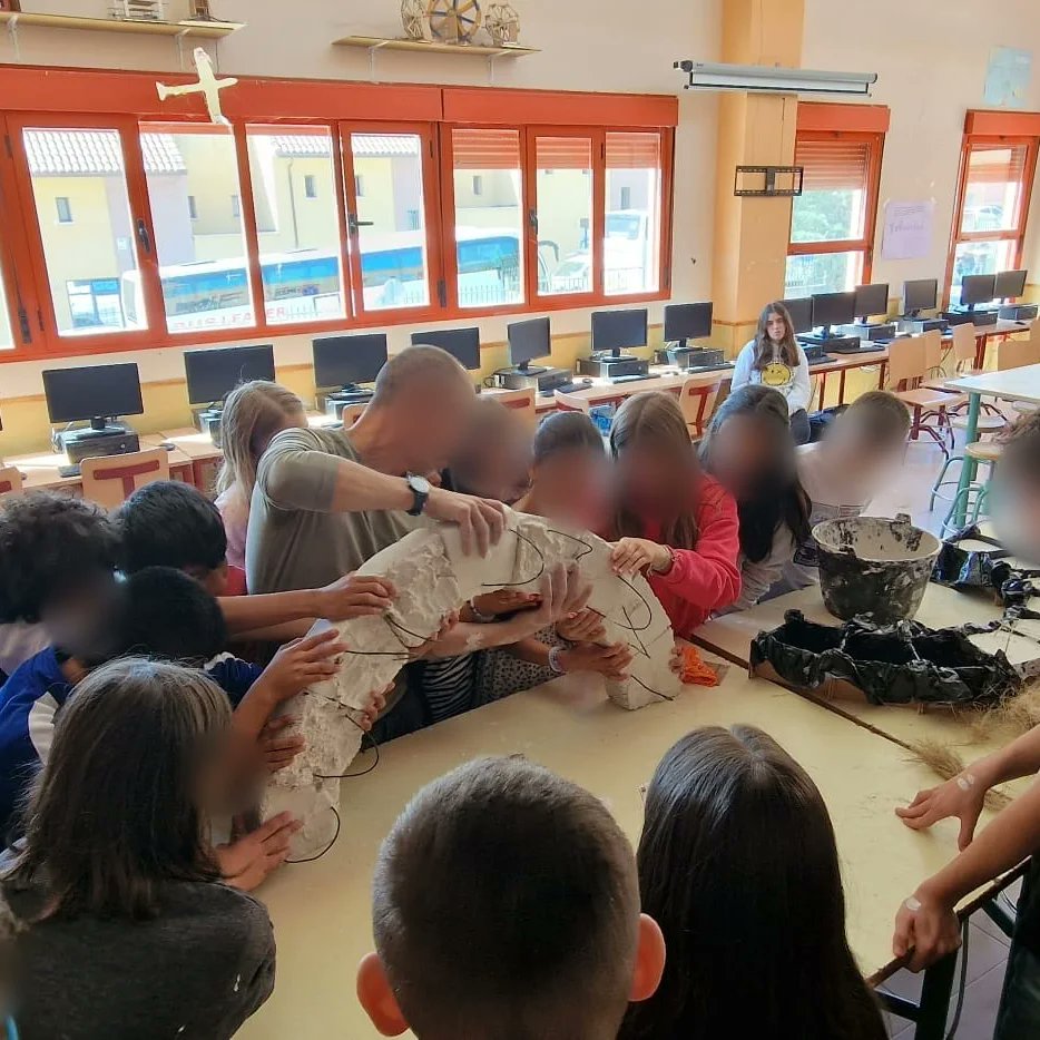 CEIP Arco De la Sierra tweet media
