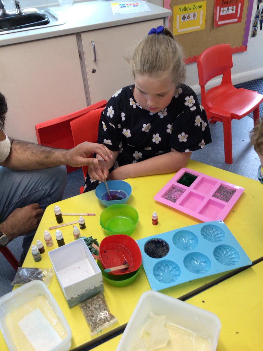 Hedgehog class have been learning some new skills this week with a soap making activity. The pupils looked at various types of soap before making their own, each pupil selecting a colour, aroma and type of petal to make it unique.
