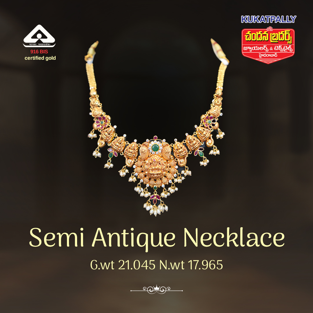 Semi Antique Necklace G.wt : 21.045 gms, N.wt :17.965 gms Call/WhatsApp +919704477744 Designed by Chandana Brothers KPHB. . . . . . . #semiantiquenecklace #necklace #goldnecklace #semiantiqueharam #haram #longharam #antiqueharam #bridaljewellery #fashion #jewels #style