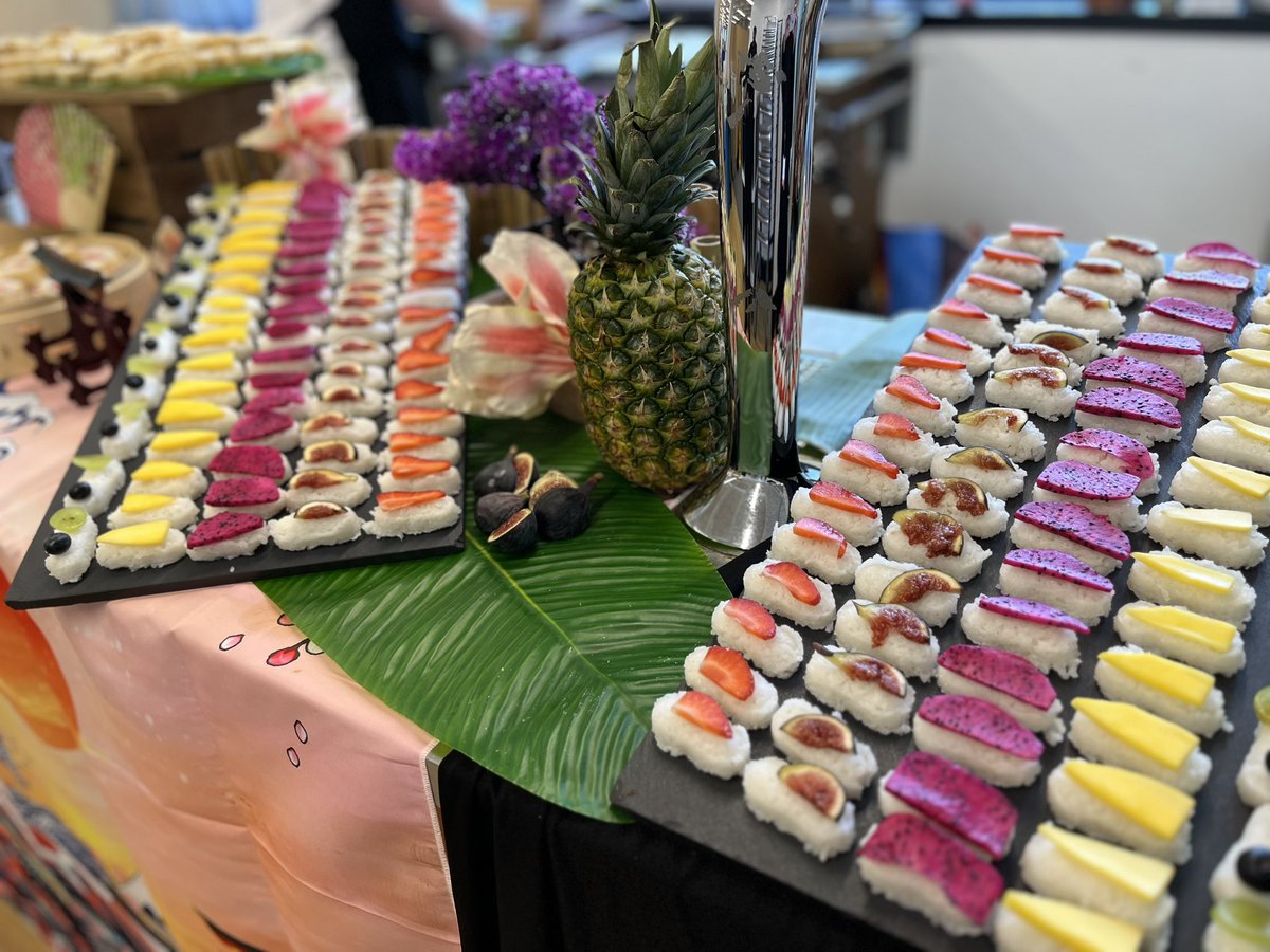 HolroydHoweCOL1's tweet photo. Thank you to @stevejarman7 and @Alket355 for our frushi demo @CityofLdnSchool @CharlieW0109 @melrahaman @HolroydHowe https://t.co/XYm7P2TJWX