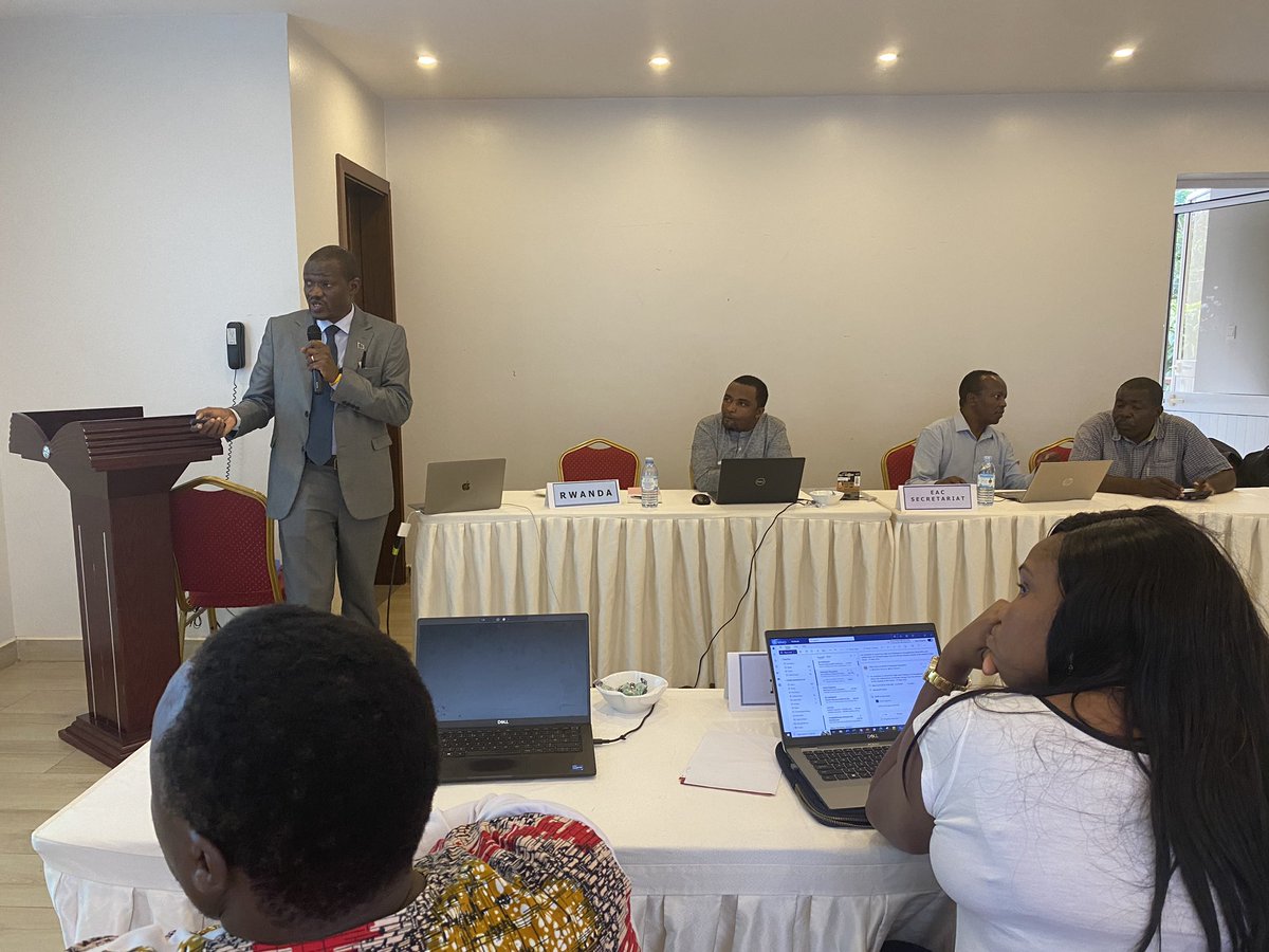 Mecklina60's tweet photo. The EAC heads of the NMHS were encouraged to participate in the work of IPCC and to consider preparation of the policy briefs from the findings of IPCC reports @changa601 @tma_services @WizarayaUC @Nyandindi https://t.co/QKApQCgZup