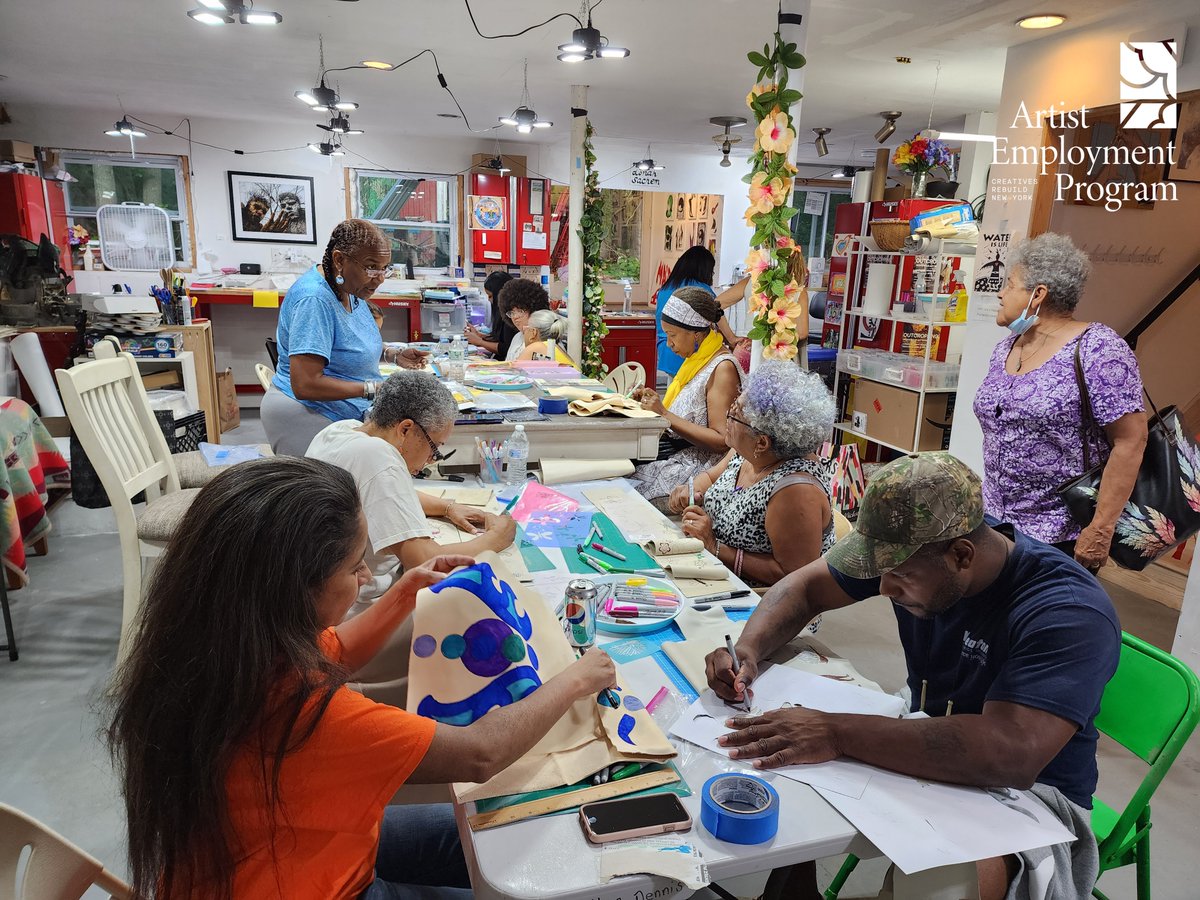 ArtsCRNY's tweet photo. Introducing #CreativeCollabs, where we hear from artists and collaborators who participated in our #ArtistEmploymentProgram (AEP).
#AEP organization and community space Ma’s House & BIPOC Art Studio, Inc. on Long Island, NY is led by Indigenous artist Jeremy Dennis. https://t.co/wfK4KiM12B
