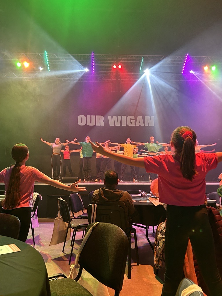 Team #BeeWell were delighted to attend #NCEA2024 in Wigan today, to celebrate some of the amazing work being done in cultural education across the North of England! Congratulations to all the finalists and award winners!! 👏👏👏 Hosted by @CuriousMindsNW
