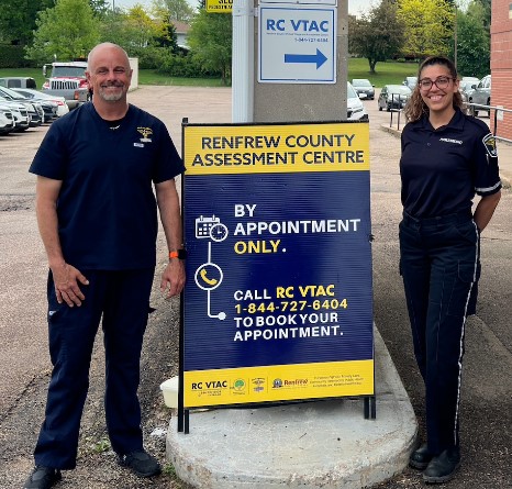County of Renfrew Paramedic Service (@renctyparamedic) on Twitter photo Community Paramedics continue to work w/ <a href="/rcvtac/">Renfrew County Virtual Triage & Assessment Centre</a> to assist patients without a primary care provider or cannot access their current primary care provider in a timely manner. CPs complete on average 3,000 clinical paramedic assessments per year. Thank you!
#ParamedicServicesWeek Community Paramedics continue to work w/ <a href="/rcvtac/">Renfrew County Virtual Triage & Assessment Centre</a> to assist patients without a primary care provider or cannot access their current primary care provider in a timely manner. CPs complete on average 3,000 clinical paramedic assessments per year. Thank you!
#ParamedicServicesWeek