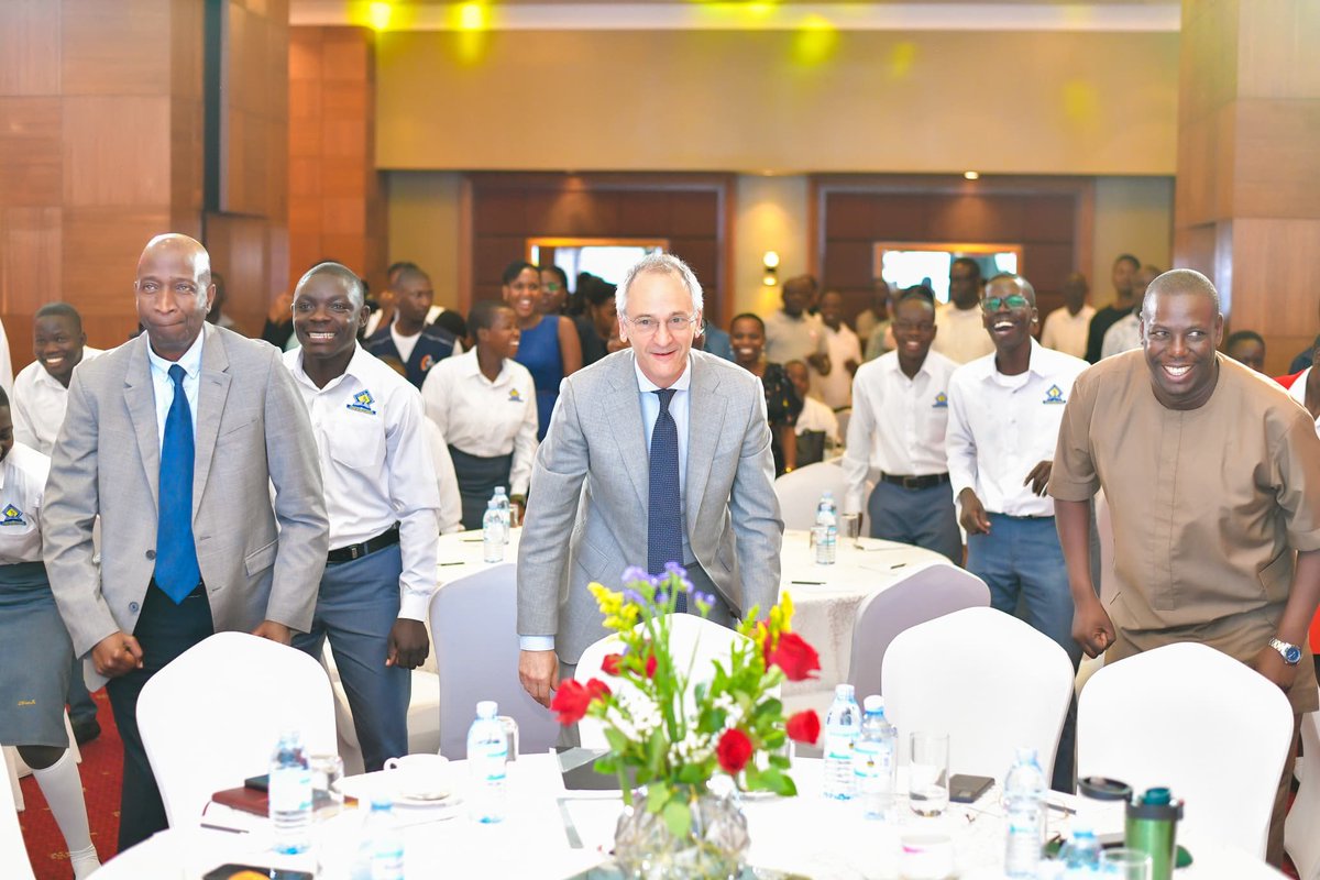 CrispusIrumba's tweet photo. A decade of transformation! Today, we celebrated 10 years of @TotalEnergiesUG scholarship programs, benefiting hundreds of Ugandans, including me, to pursue our dreams.
My own journey took me from Kabalega SS to King's College Budo, and now to becoming a Petroleum Geoscientist! https://t.co/zIB4NVs416