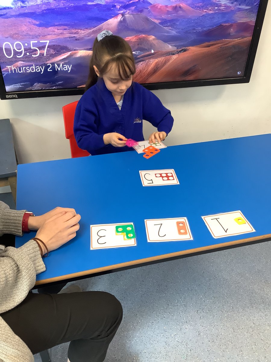 We have been learning to count using numicon. We enjoy counting the holes and matching these to the shapes and the numbers. We are working up to 5 and some of us are working independently. Well done Rabbits!