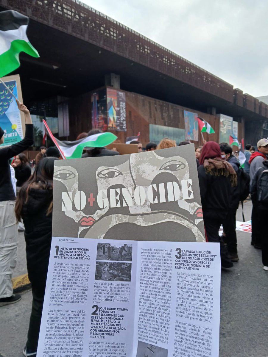 #IntifadaUniversitaria #AcampadasUniversitarias #BoicotAcadémico #UniversidadesLibresDeApartheid
Marcha universitaria AHORA en Santiago de Chile ❤️🇵🇸✊🏾