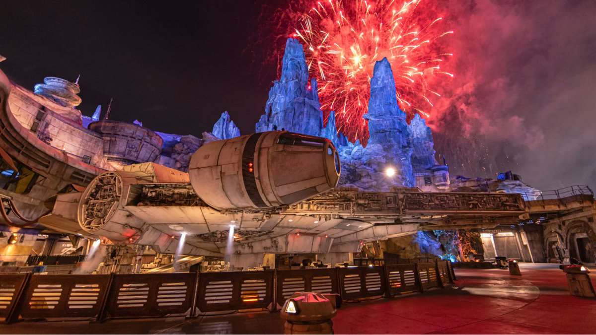 Disneyland says beginning tonight (May 24) a modified R1 series astromech droid named Bard will be featured during “Fire of the Rising Moons” (an alternate view of the Disneyland fireworks) at the Black Spire Spaceport in Star Wars: Galaxy’s Edge at Disneyland Park.