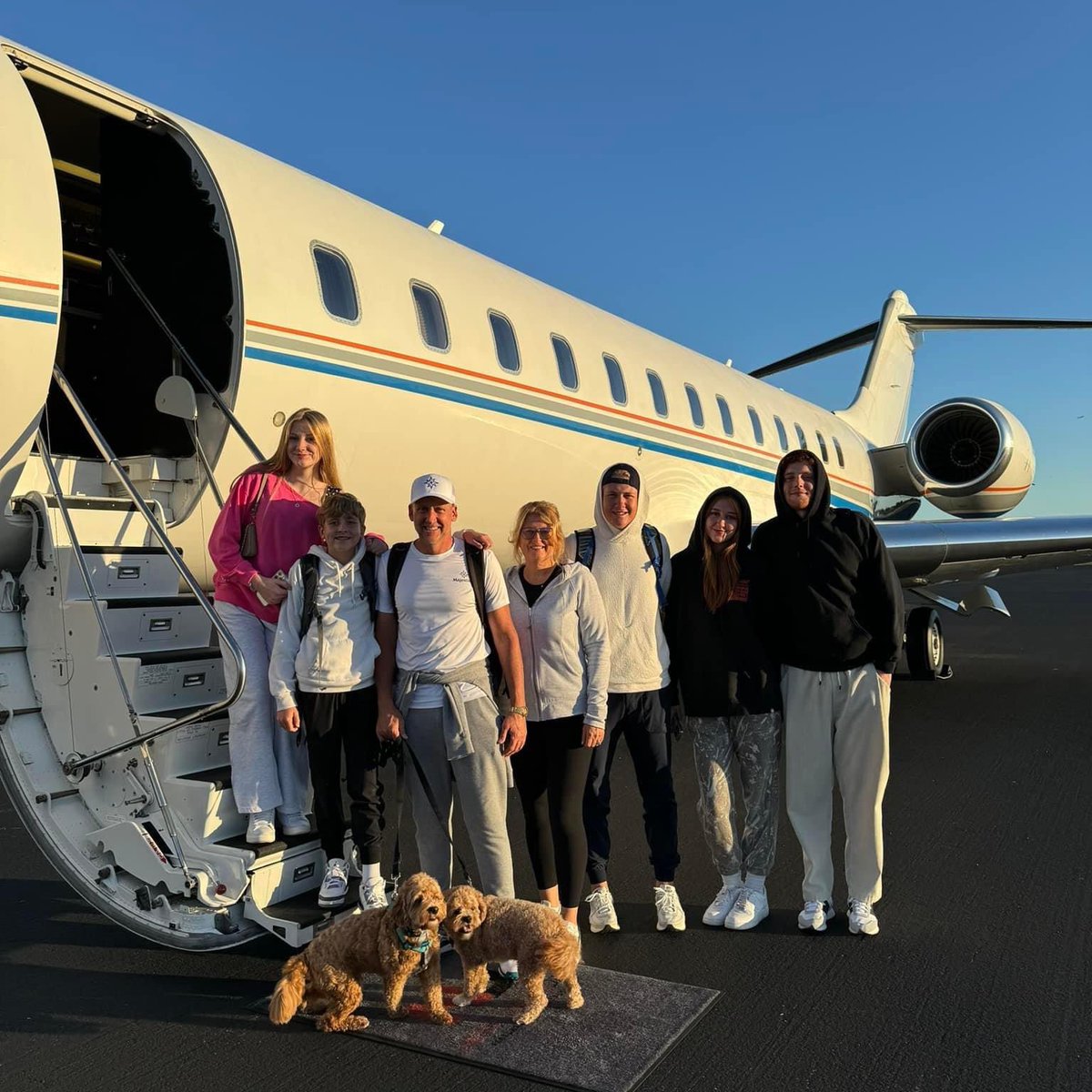 Ian Poulter tweet media