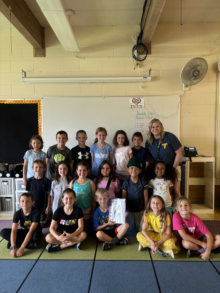 My class surprised me with a book of wedding advice today! It put the biggest smile on my face!! #TheLast2A ✨💛