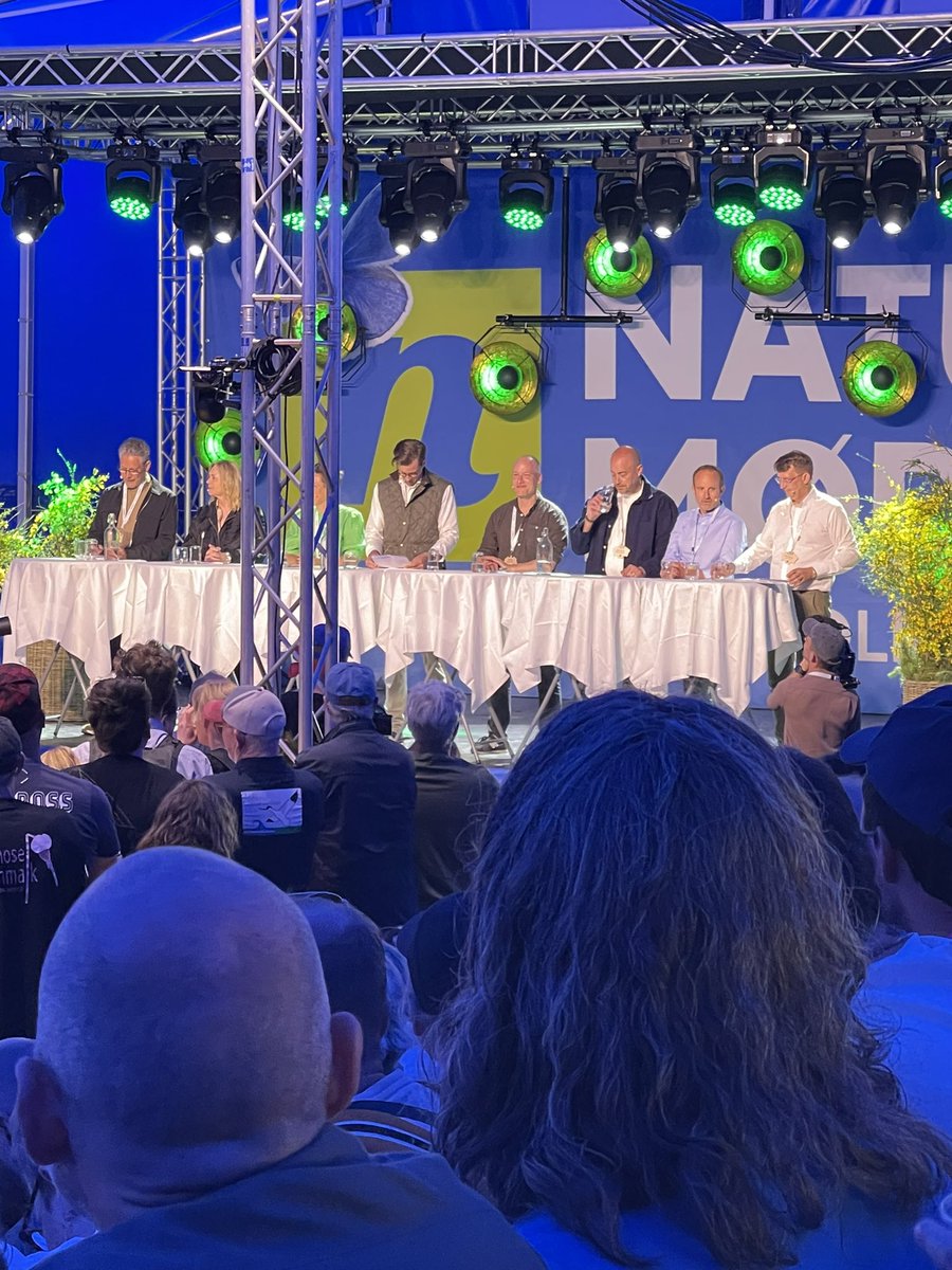 #naturmødet lyt til biodiversitetsrådet siger Pia Olsen Dyhr i panelet - god idé