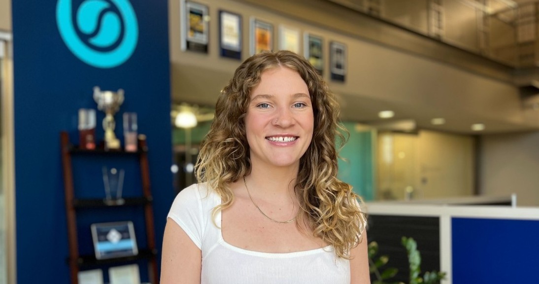 Introducing our new marketing intern, Maddie!👋

Pursuing a degree in digital marketing and e-commerce at Western Michigan University, she's ready to dive into marketing! Her main goal is to learn as much as she can in a collaborative setting.🖥️🗓️

#Intern #FosterGrowthInOthers