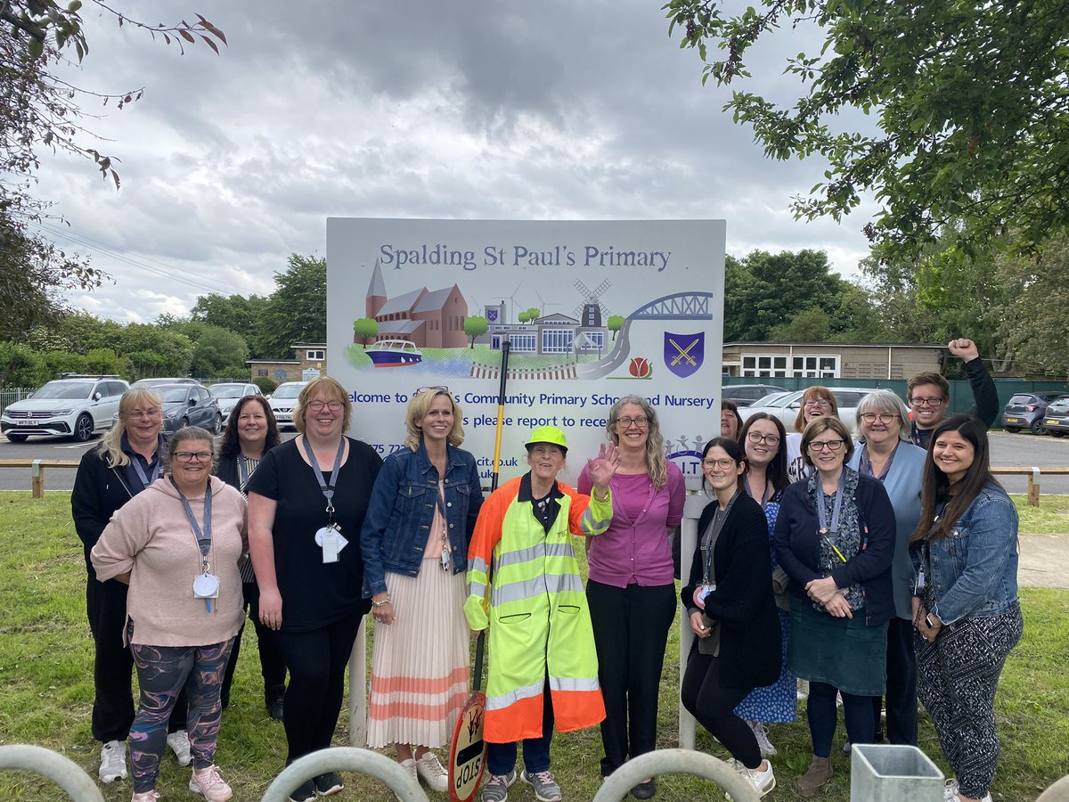 rso_natascha's tweet photo. After 30 years the wonderful Maggie can now take on her new adventure, retirement! The teachers and pupils celebrated Maggie’s service during this morning’s assembly. The passing of lollipop to Luke wouldn’t have been complete without the teachers being crossed on her final duty. https://t.co/ASxd981sgx