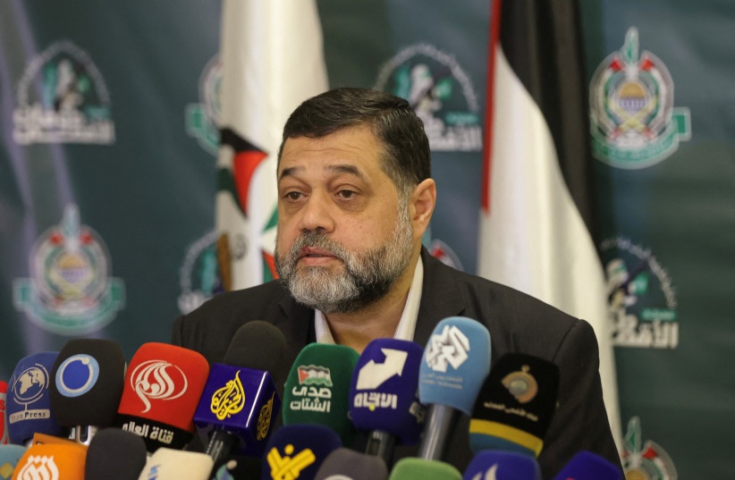 🗣️ Hamas liderlerinden Usame Hamdan: 📌 “Uluslararası Adalet Divanı'nın kararını memnuniyetle karşılıyor ve derhal uygulanması için işgale baskı yapılması çağrısında bulunuyoruz. 📌 Gerçek bir uluslararası irade olmadan, UAD'nin kararları ölü bir mektup olarak kalacaktır. 📌
