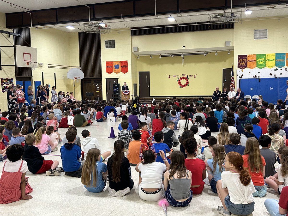 Bristol Warren Regional School District (@bwrsd) on Twitter photo This Memorial Day, we remember and honor the sacrifices made by our heroes.
Check out our Facebook or Instagram to hear more about the ceremony held by our <a href="/Hughcole_school/">Hugh Cole Elementary School</a>. 🇺🇸 This Memorial Day, we remember and honor the sacrifices made by our heroes.
Check out our Facebook or Instagram to hear more about the ceremony held by our <a href="/Hughcole_school/">Hugh Cole Elementary School</a>. 🇺🇸