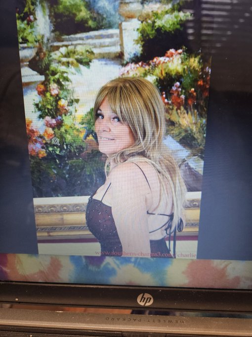 Cum take a look at my photo set posted today! Just in time for the holiday weekend.  And a sale going