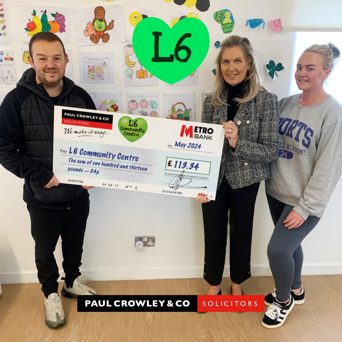 💚  Alison Priestley from Paul Crowley & Co presents Anthony and Steph from L6 Community Centre with a cheque for the L6 Food Bank

#paulcrowleyandcosolicitors #liverpoolsolicitors #paulcrowleyandco #paulcrowleysolicitors #l6communitycentre #l6centre #liverpool6 #foodbank