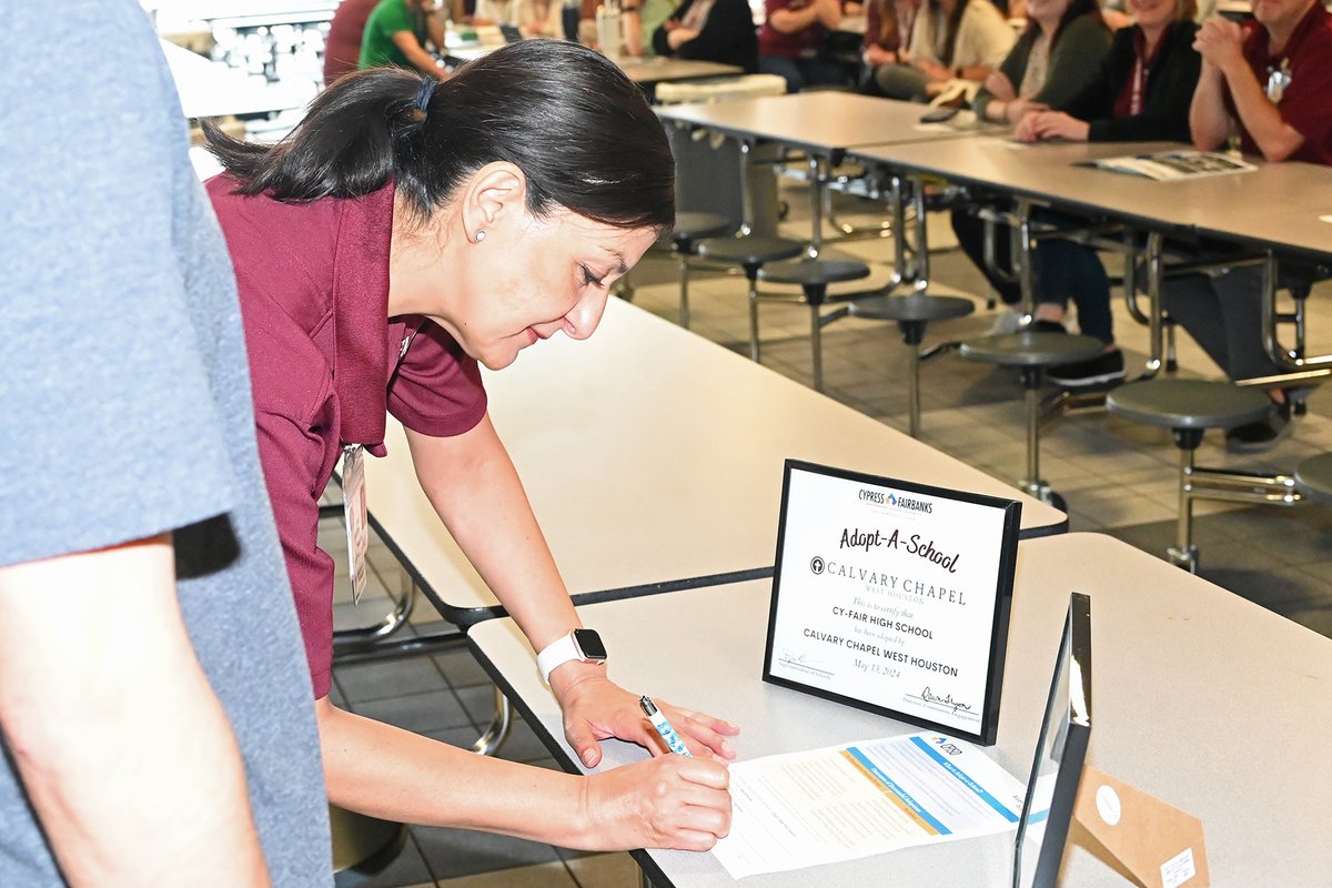 Congratulations to @CyFair_BFND and Calvary Chapel West Houston on their newly established Adopt-a-School partnership! cfisd.net/site/default.a… #CFISDSpirit 🎉