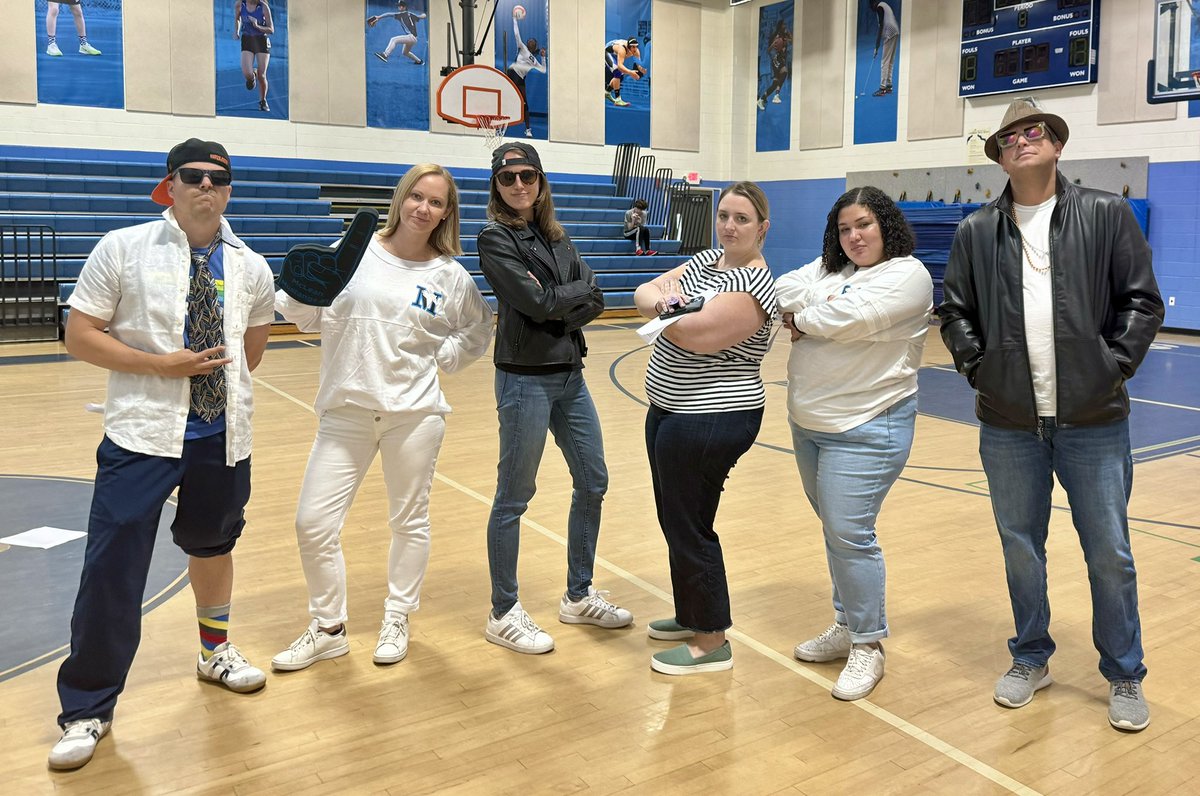 kbrounstein's tweet photo. McLean Misfits or Backstreet Boys? Hard to tell the difference I’m pretty sure… @McLeanSchool @Droth8um https://t.co/irbIf8HzCz