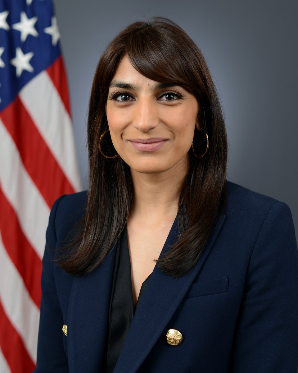 THE “Colors” Podcast tweet media