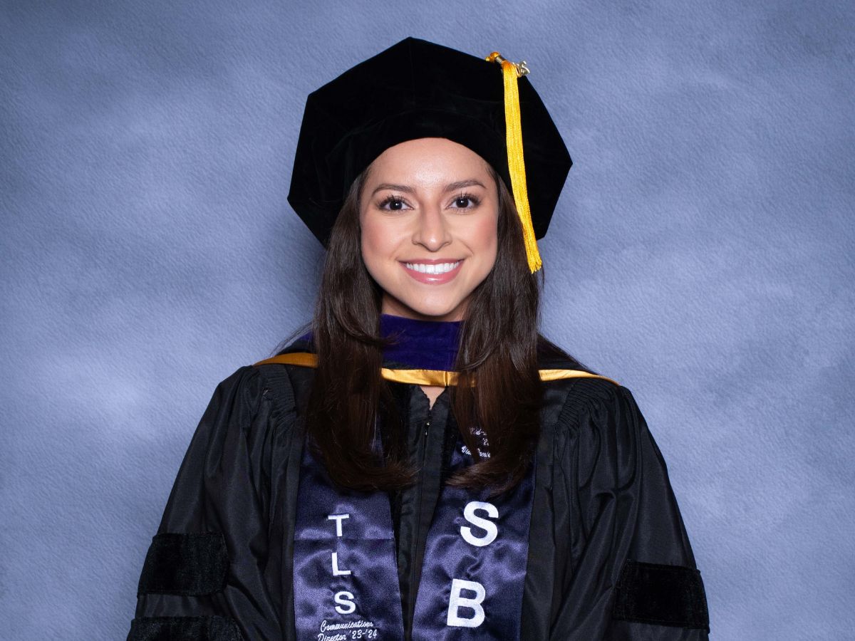 STCL_Houston's tweet image. Sarah Zepeda ’24, former student body vice president and recent #stclgrad moving on to pursue an L.L.M. in taxation law at Georgetown University Law Center, was featured in this final Student Spotlight for Spring 2024. 

Read more here: bit.ly/4azP5UQ