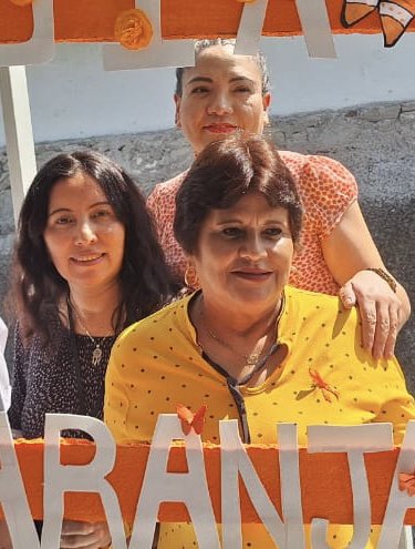 ConalepTlalne2_'s tweet photo. La comunidad de nuestro plantel se unió para conmemorar el #DíaNaranja, una jornada dedicada a la concienciación y la lucha contra la violencia de género. Estudiantes, docentes y personal administrativo participaron activamente. ¡Juntos hacemos la diferencia! 🧡 @Conalep_Edomex https://t.co/tjVqX8oyvW