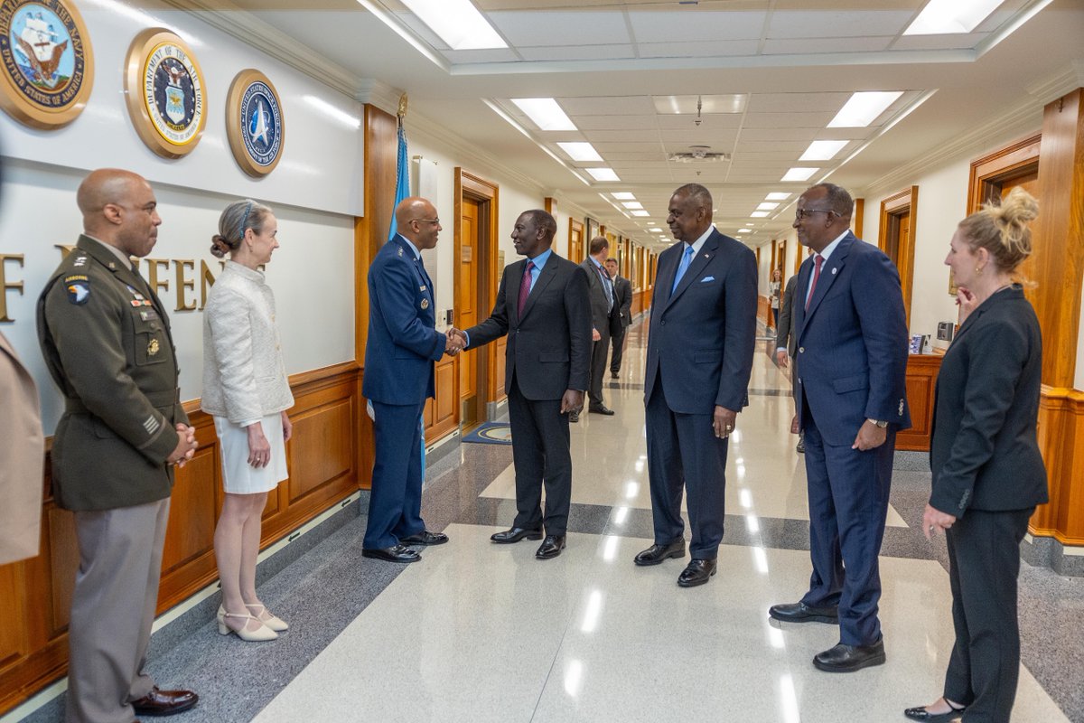 It is our collective responsibility to keep Kenya, the region and Africa safe. That is why we must work together with our allies, including the U.S., to confront criminals and terrorists who deter our economic growth and prosperity. Engaged the U.S. Secretary of Defense Lloyd