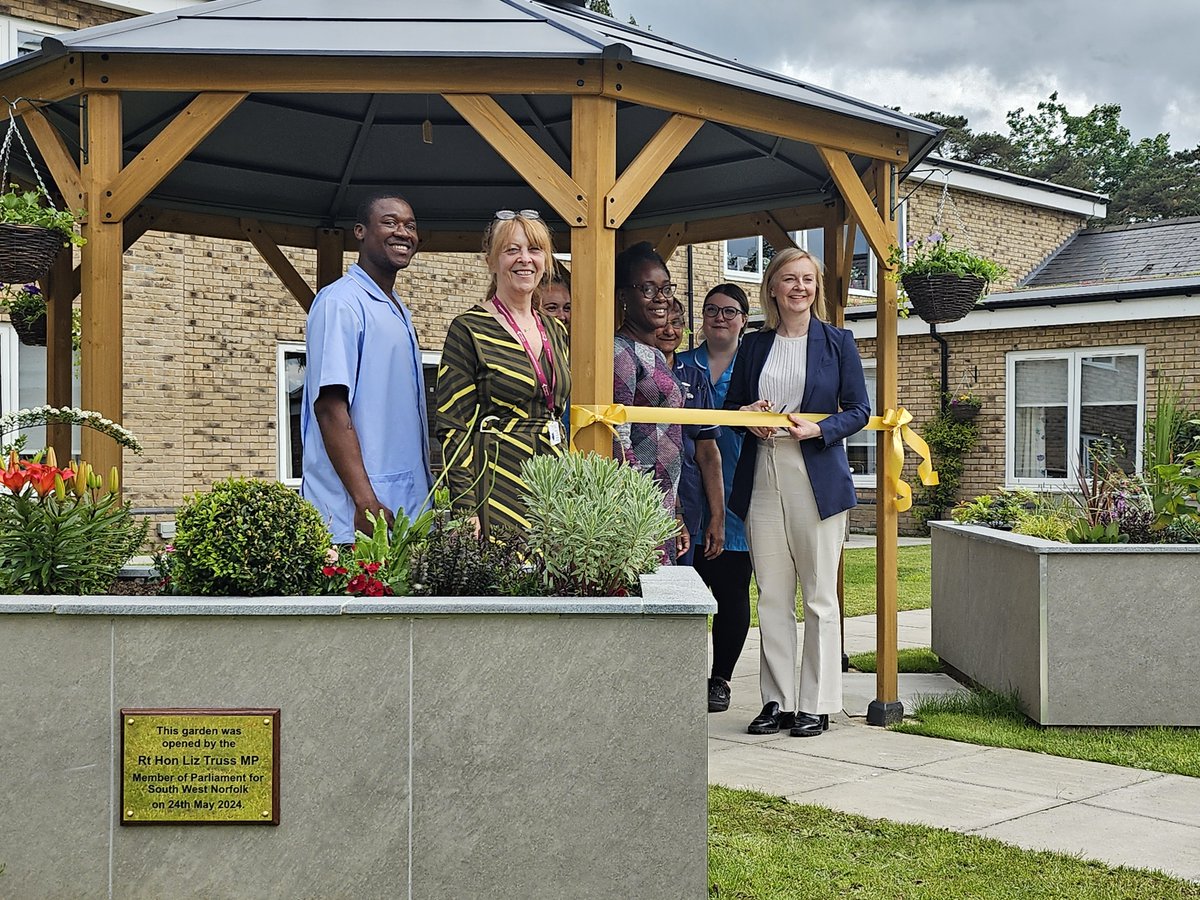 Great to be meeting Downham Market Young Farmers and opening the new garden at Downham Grange #southwestnorfolk👇