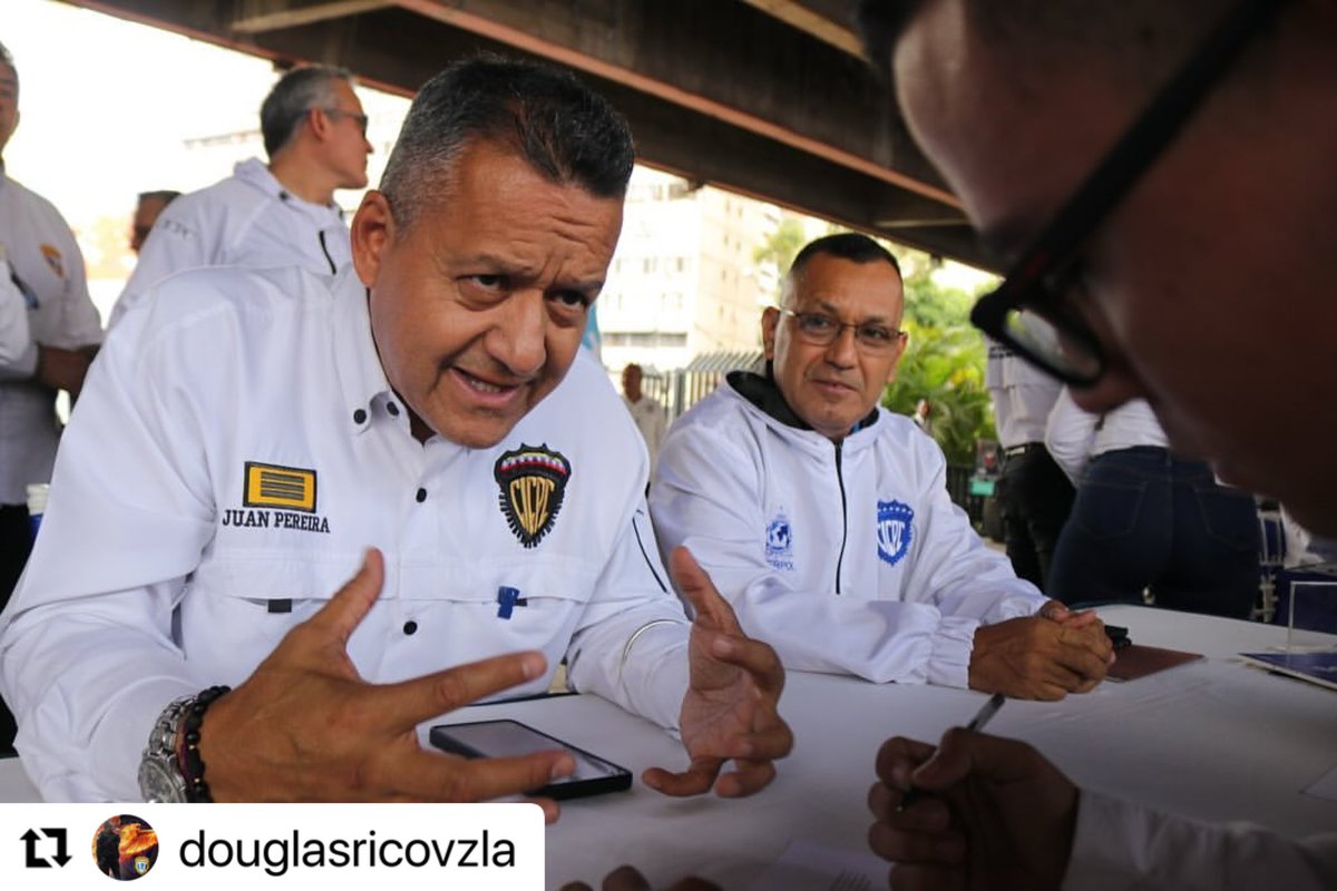 En apoyo a Venezuela, a nuestro presidente Nicolás Maduro Moros y a nuestros ciudadanos, hoy, firmamos en contra de las sanciones impuestas por el presidente de Estados Unidos, Joe Biden, para que derogue las sanciones impuestas a nuestro país.
 #VerdadDePueblo
<a href="/NicolasMaduro/">Nicolás Maduro</a>